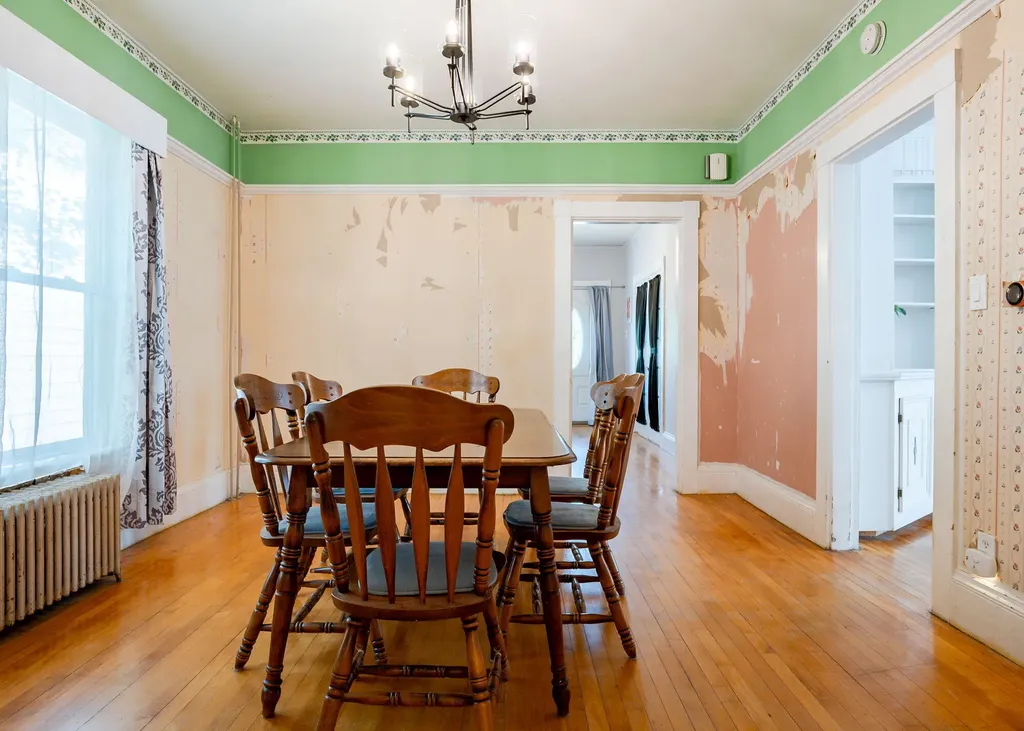 57 Washington Street Rumford ME 04276