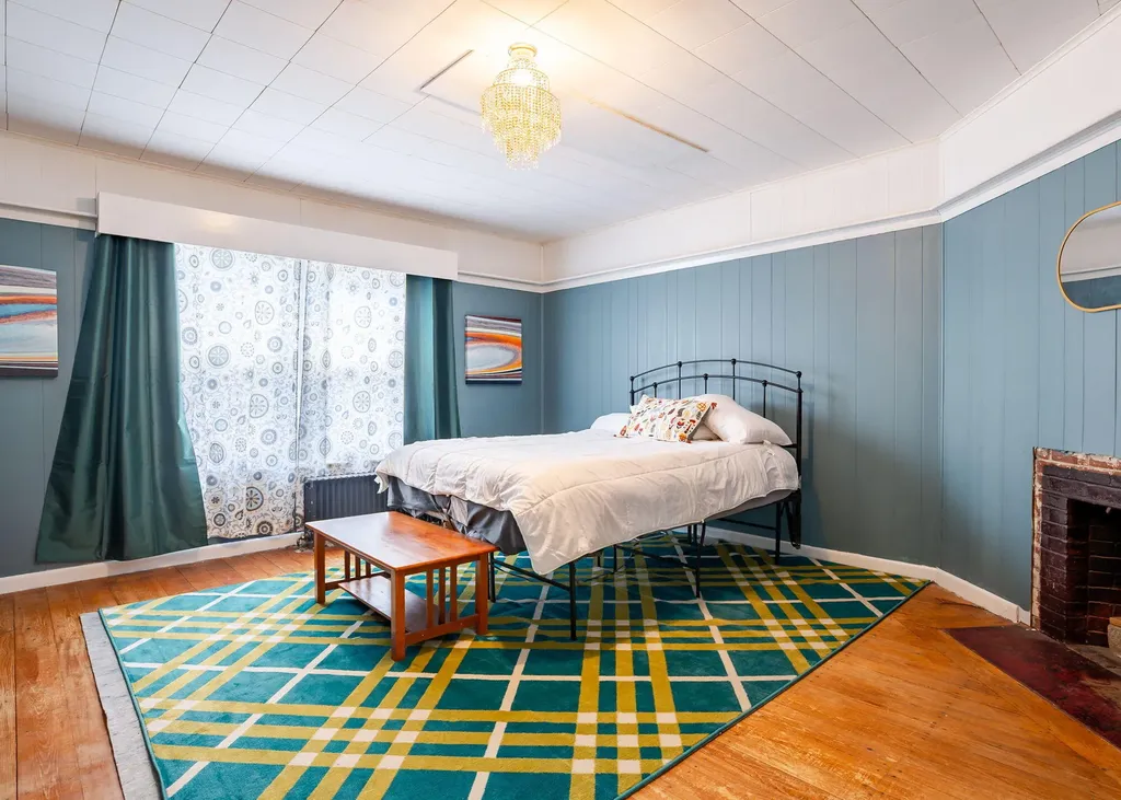 57 Washington Street Rumford ME 04276