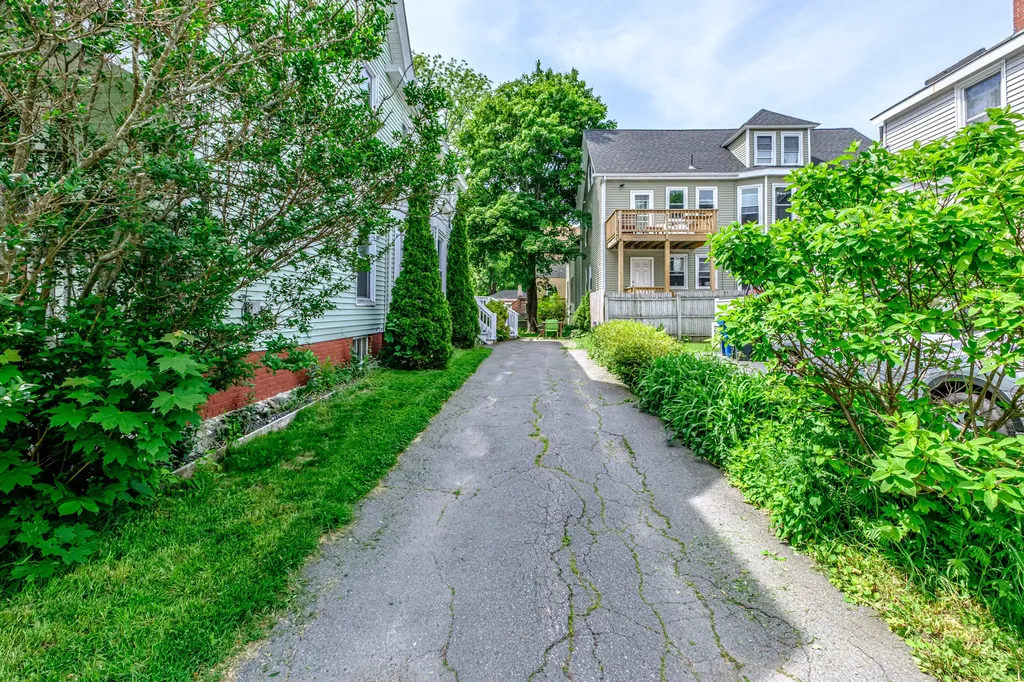 20 Sawyer Street Portland ME 04103