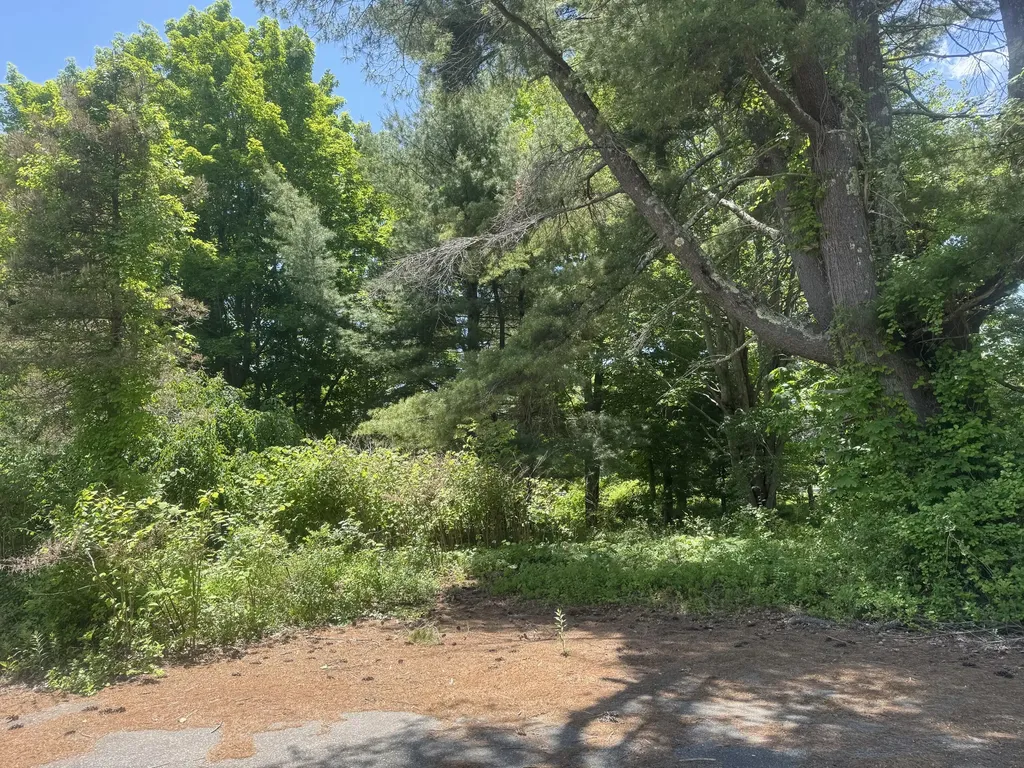19 River Road York ME 03902