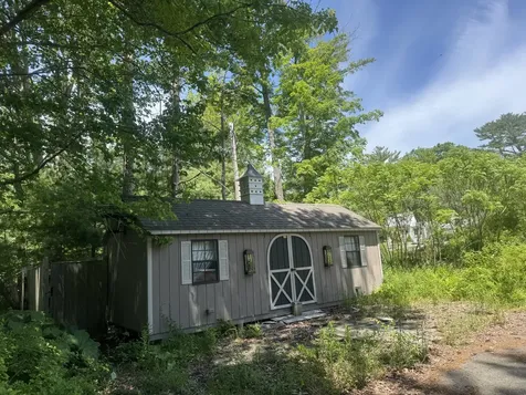 19 River Road York ME 03902