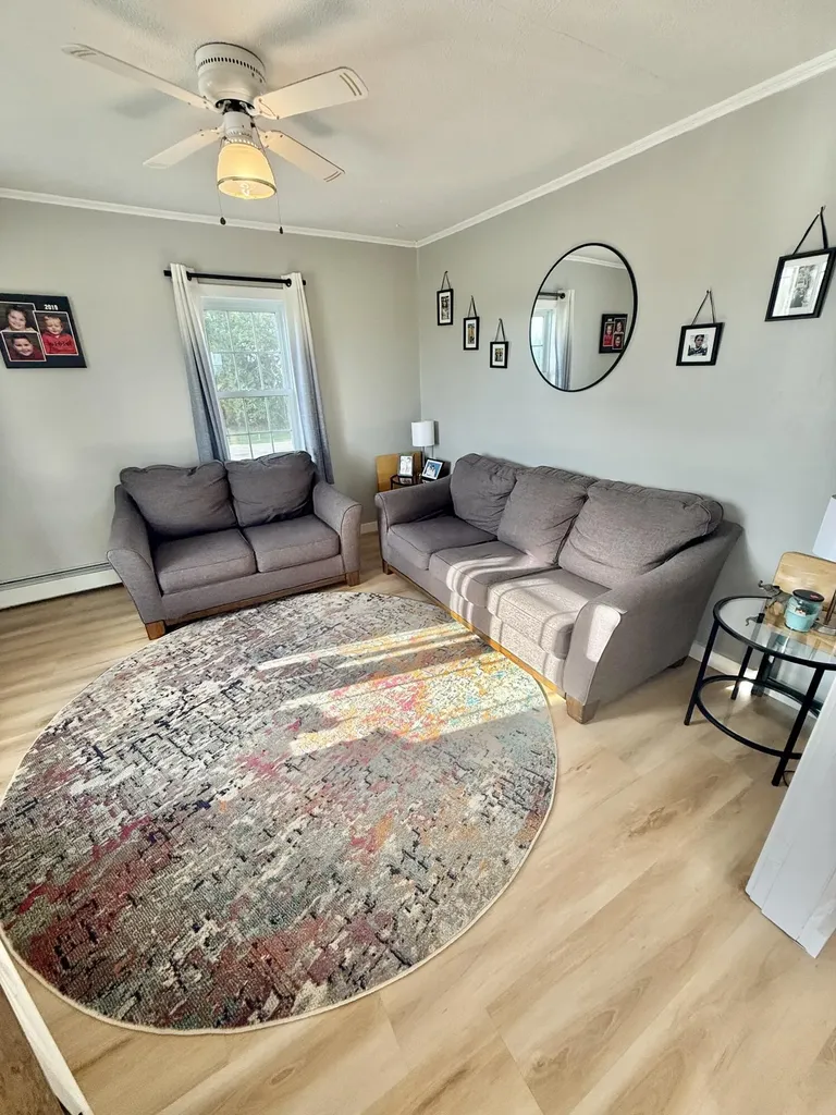 18 Talbot Road Madawaska ME 04773