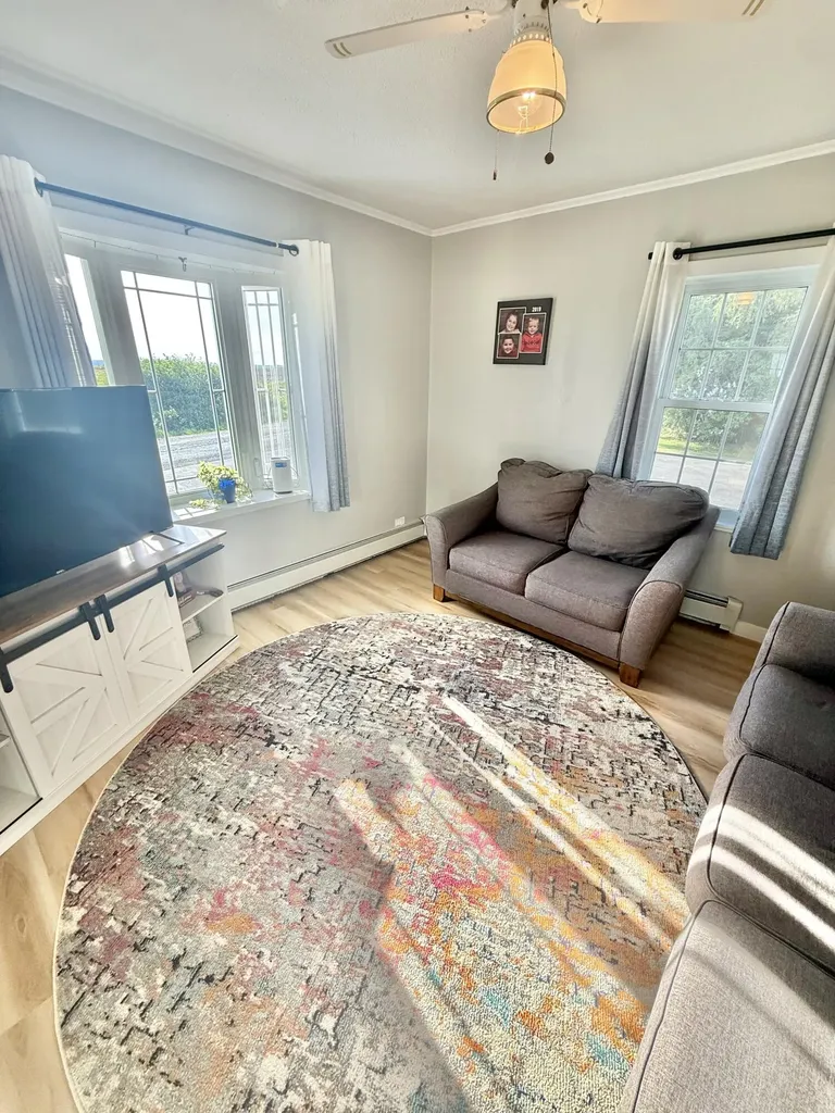 18 Talbot Road Madawaska ME 04773