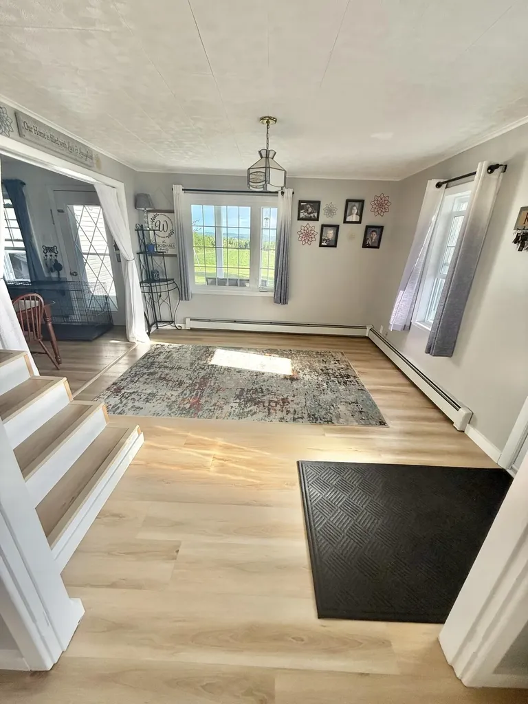18 Talbot Road Madawaska ME 04773