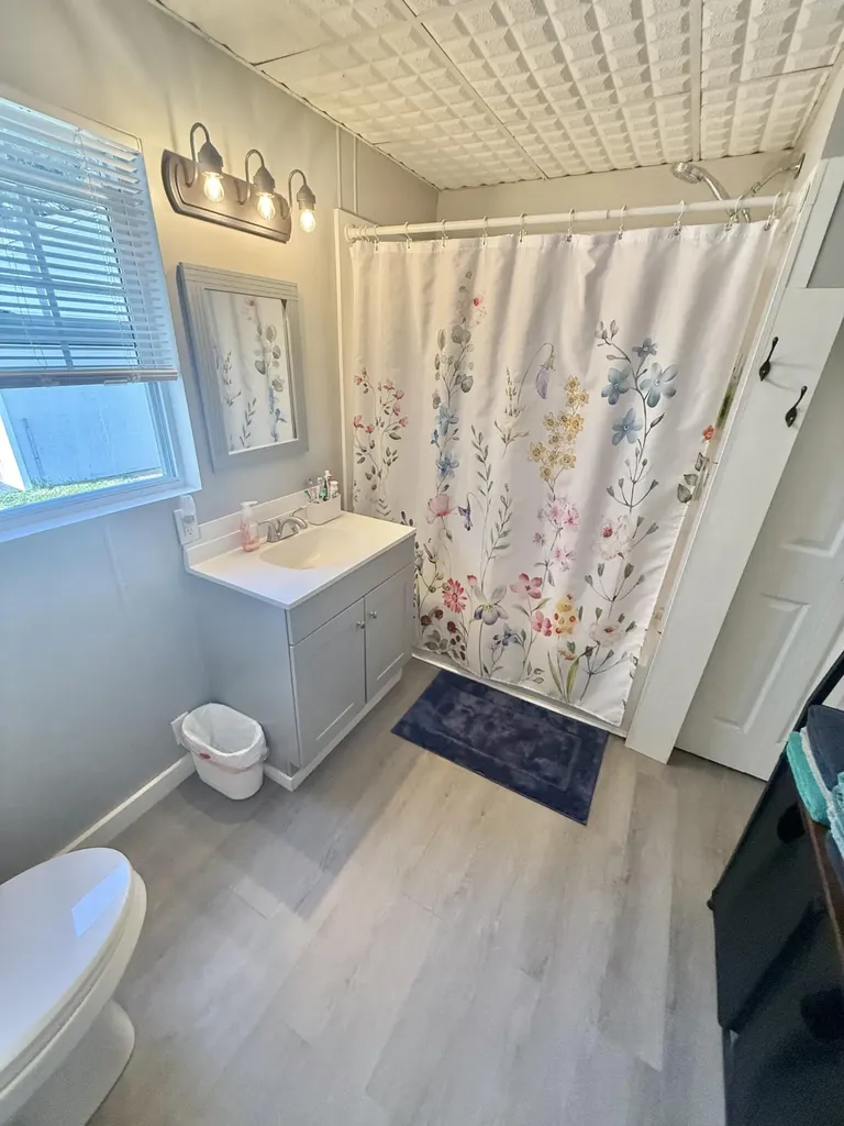 18 Talbot Road Madawaska ME 04773