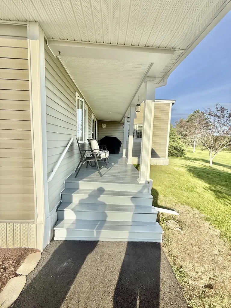 18 Talbot Road Madawaska ME 04773