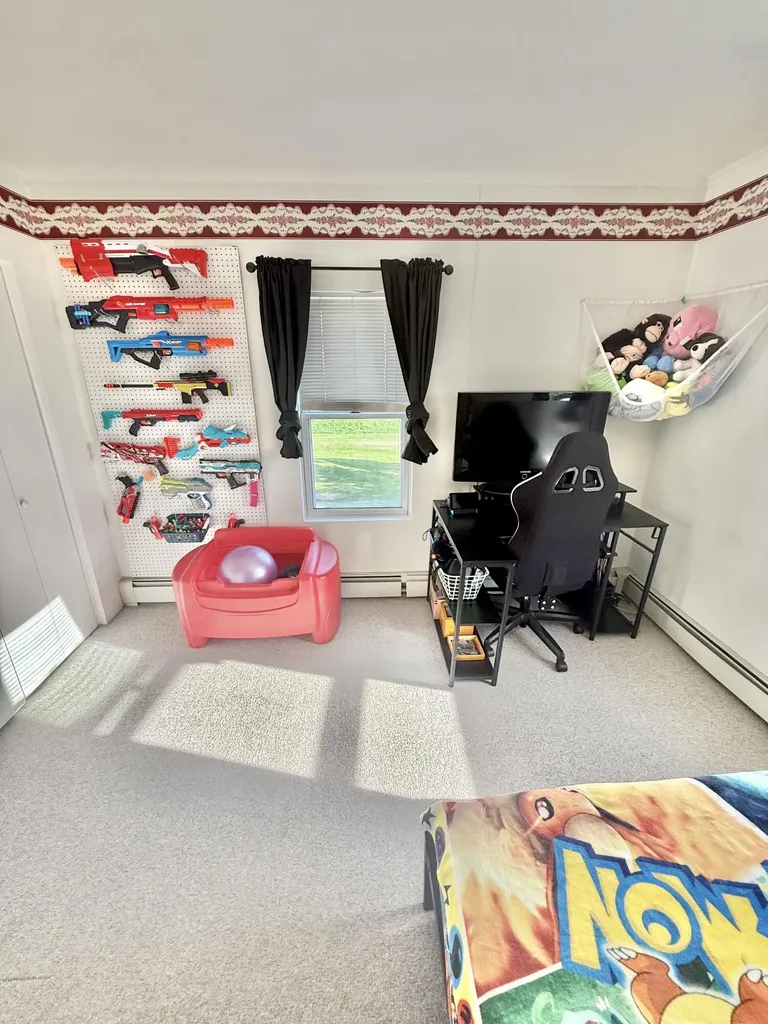 18 Talbot Road Madawaska ME 04773