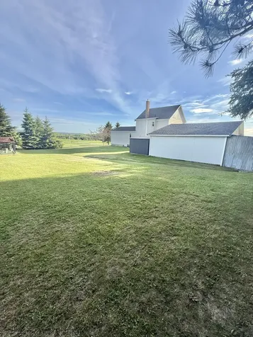 18 Talbot Road Madawaska ME 04773