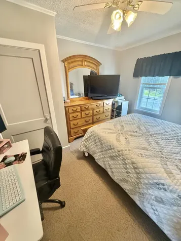 18 Talbot Road Madawaska ME 04773