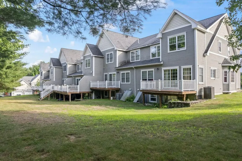 38 Harvest Hill Lane Auburn ME 04210