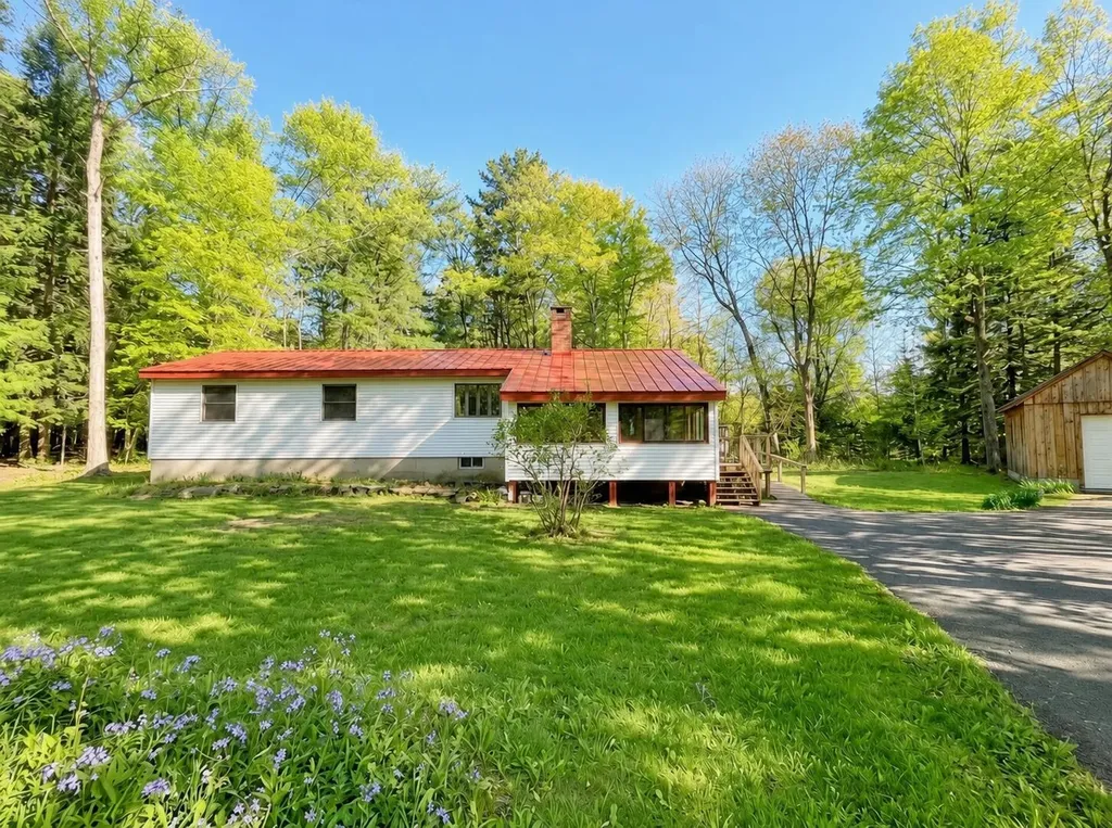 91 Town Farm Road North Yarmouth ME 04097