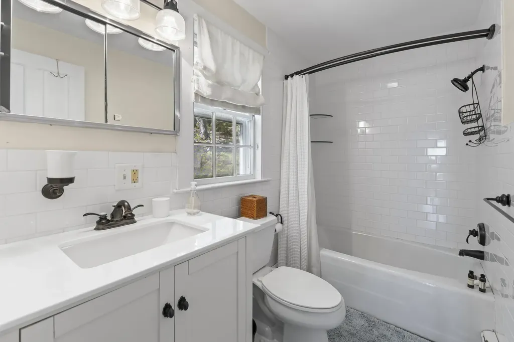 45 Bradley Road Westport Island ME 04578