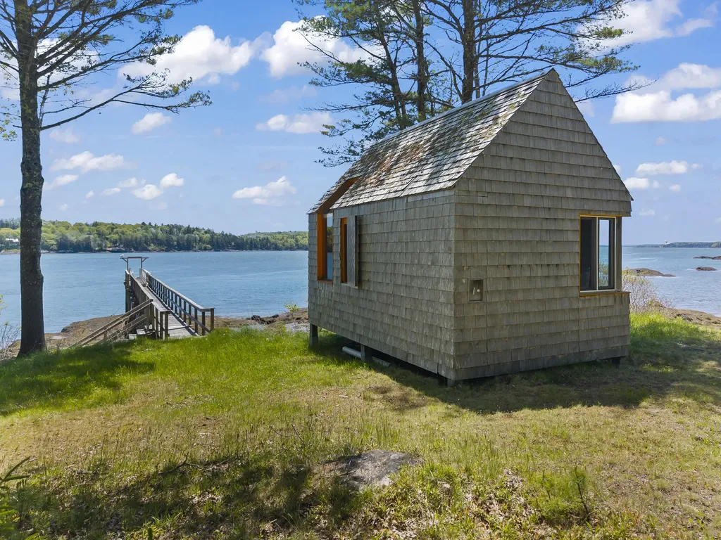 45 Bradley Road Westport Island ME 04578