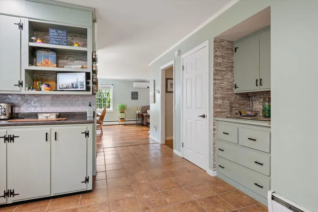 73 Edgewood Drive Brewer ME 04412