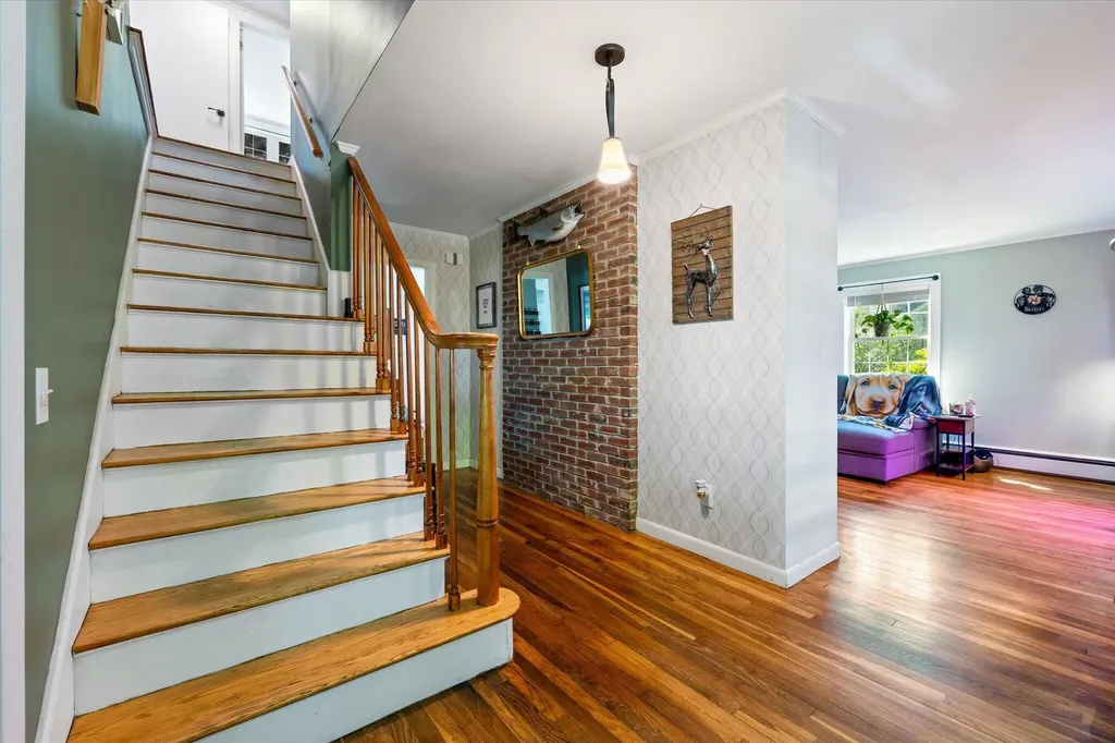 73 Edgewood Drive Brewer ME 04412