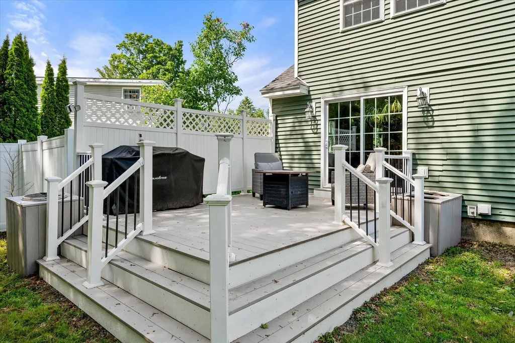 73 Edgewood Drive Brewer ME 04412