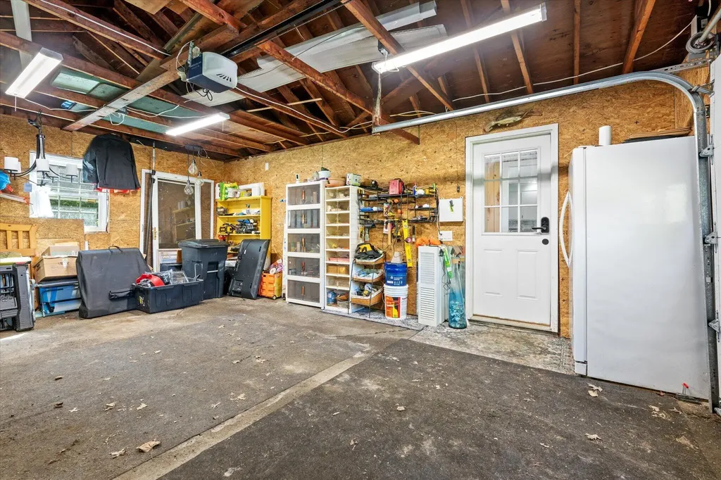 73 Edgewood Drive Brewer ME 04412