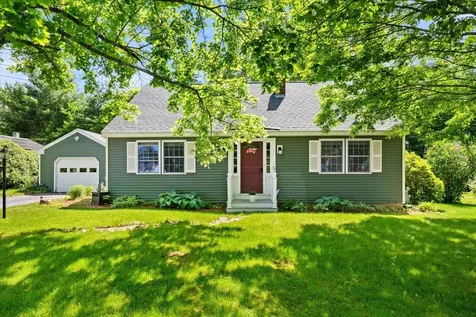 73 Edgewood Drive Brewer ME 04412