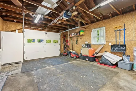73 Edgewood Drive Brewer ME 04412