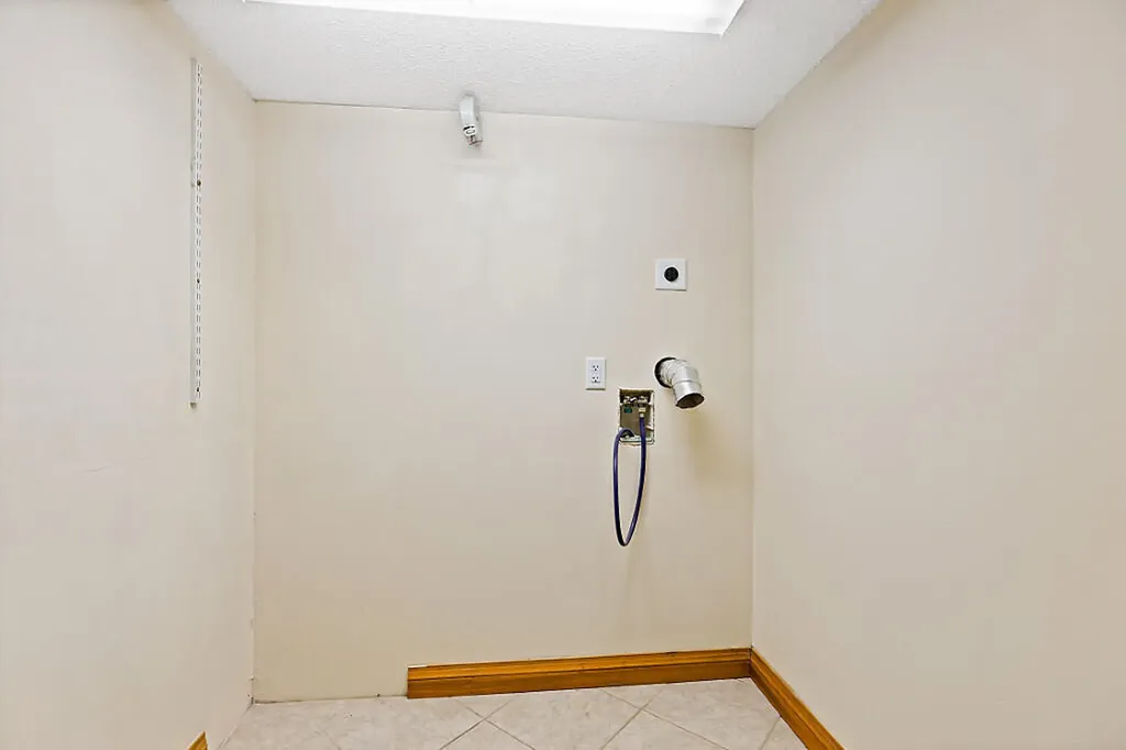 2 Coolidge Street Waterville ME 04901