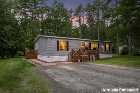 2196 Sanford Road Wells ME 04090