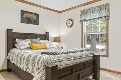 2196 Sanford Road Wells ME 04090