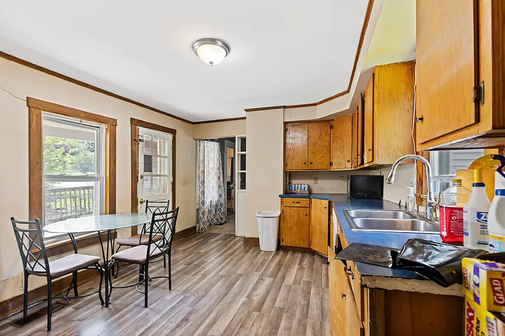 43 Fairfield Street Oakland ME 04963