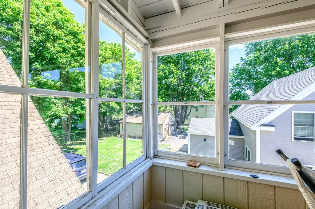 91 North Street Westbrook ME 04092