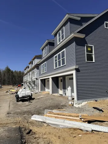 15 Creekside Court Kennebunk ME 04043