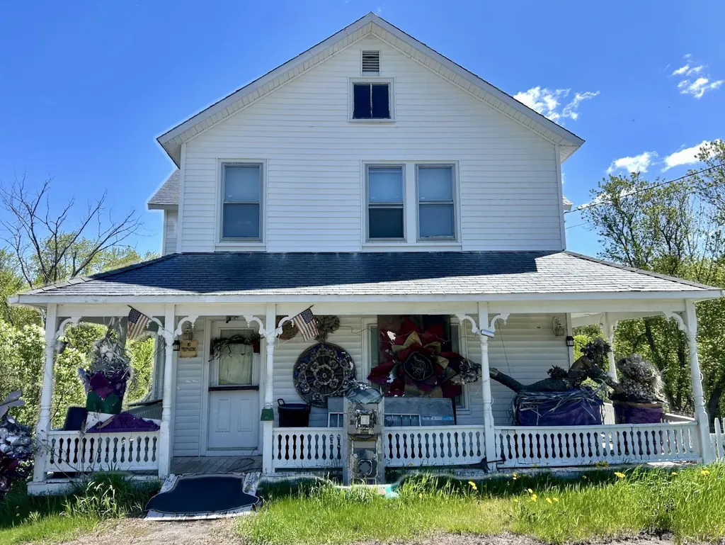 335 Main Road Brownville ME 04414