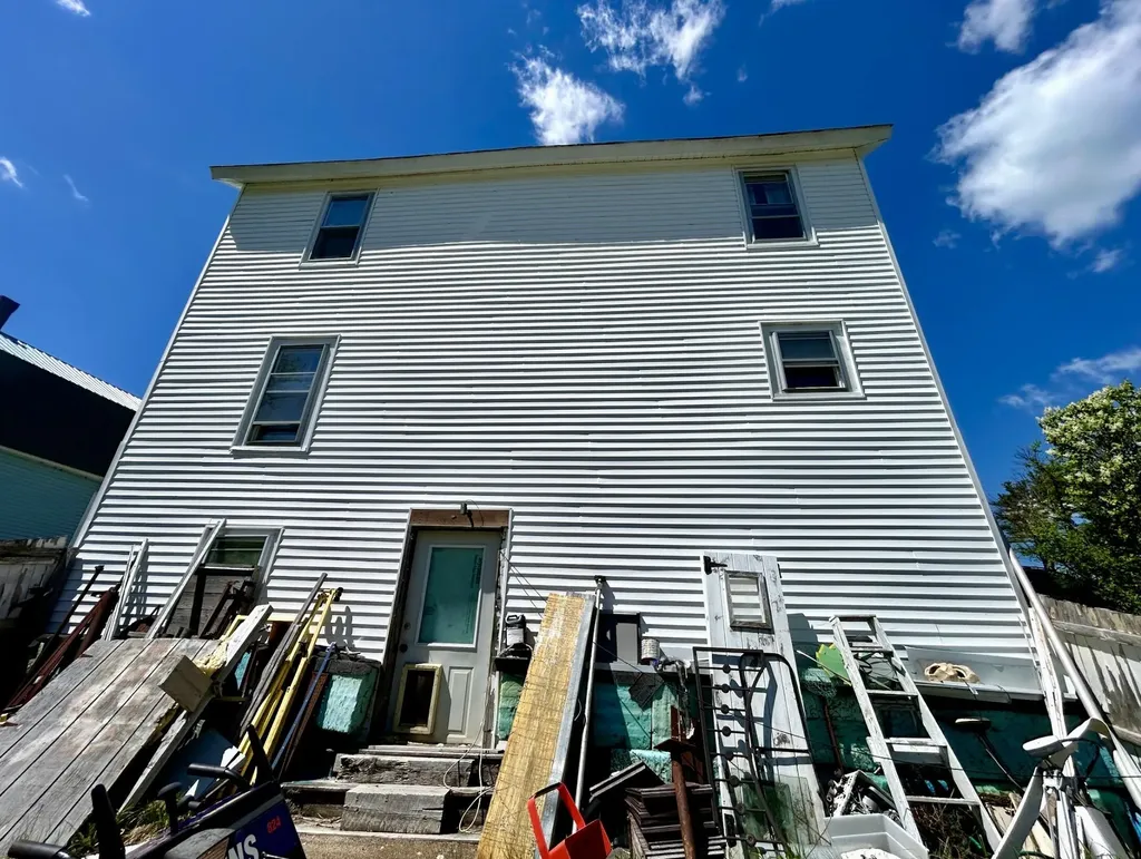 335 Main Road Brownville ME 04414