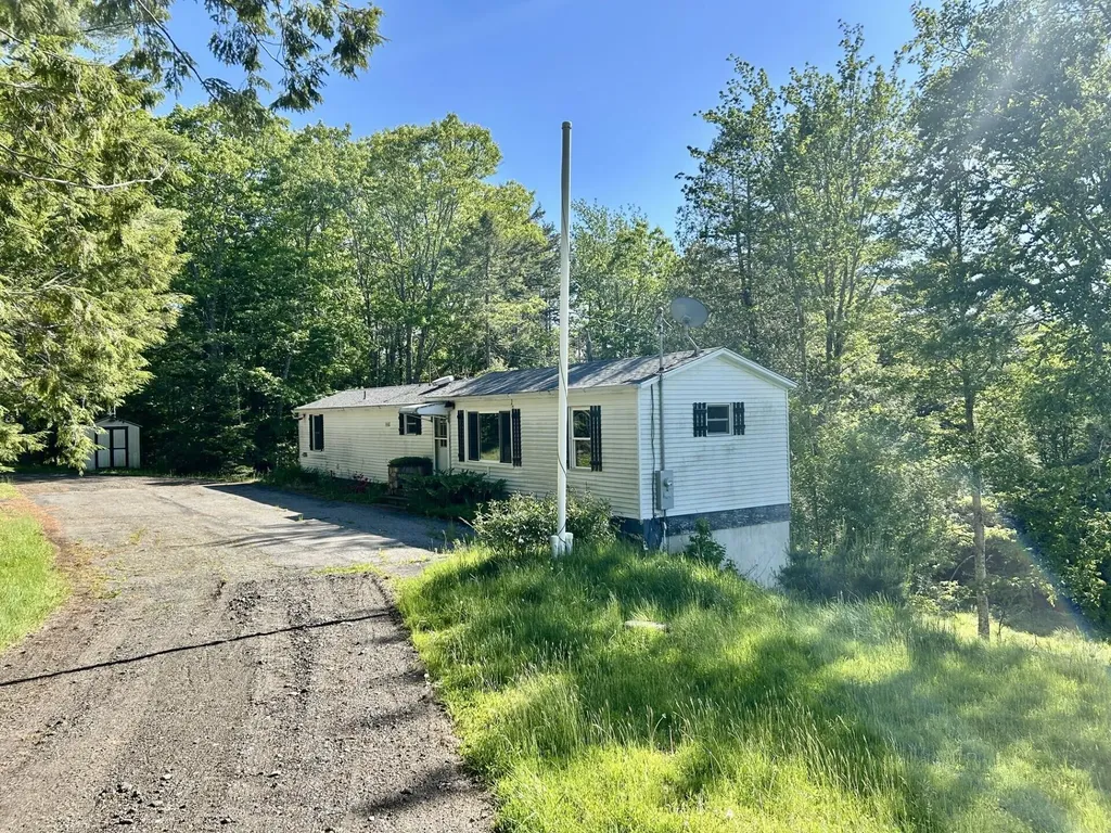 467 Upper Dedham Road Dedham ME 04429