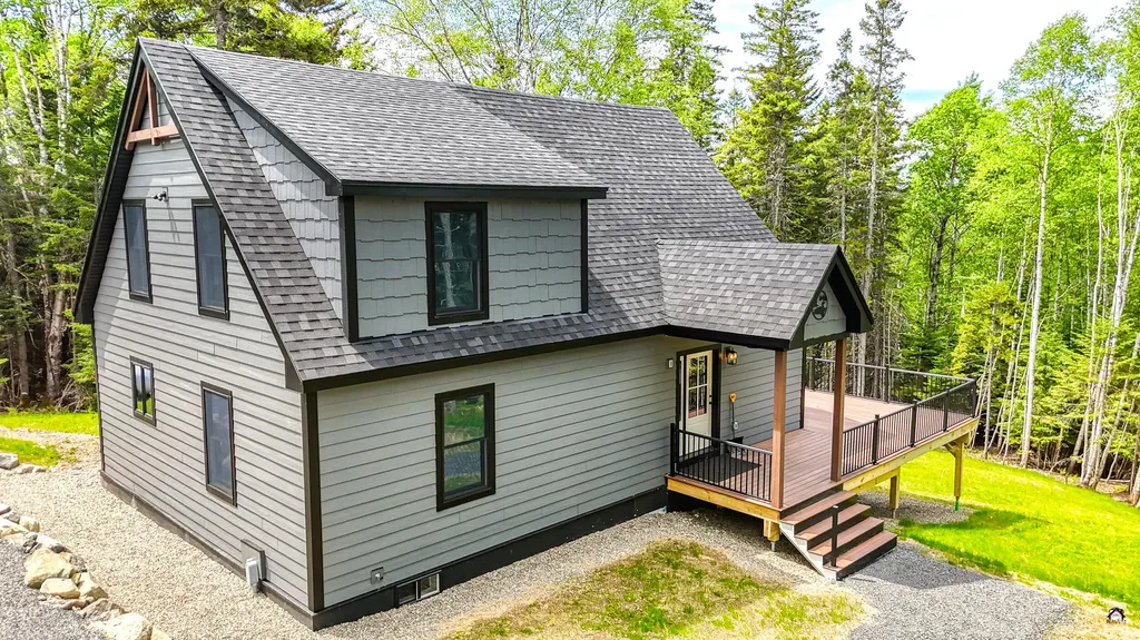 8 Case Road Rangeley ME 04970