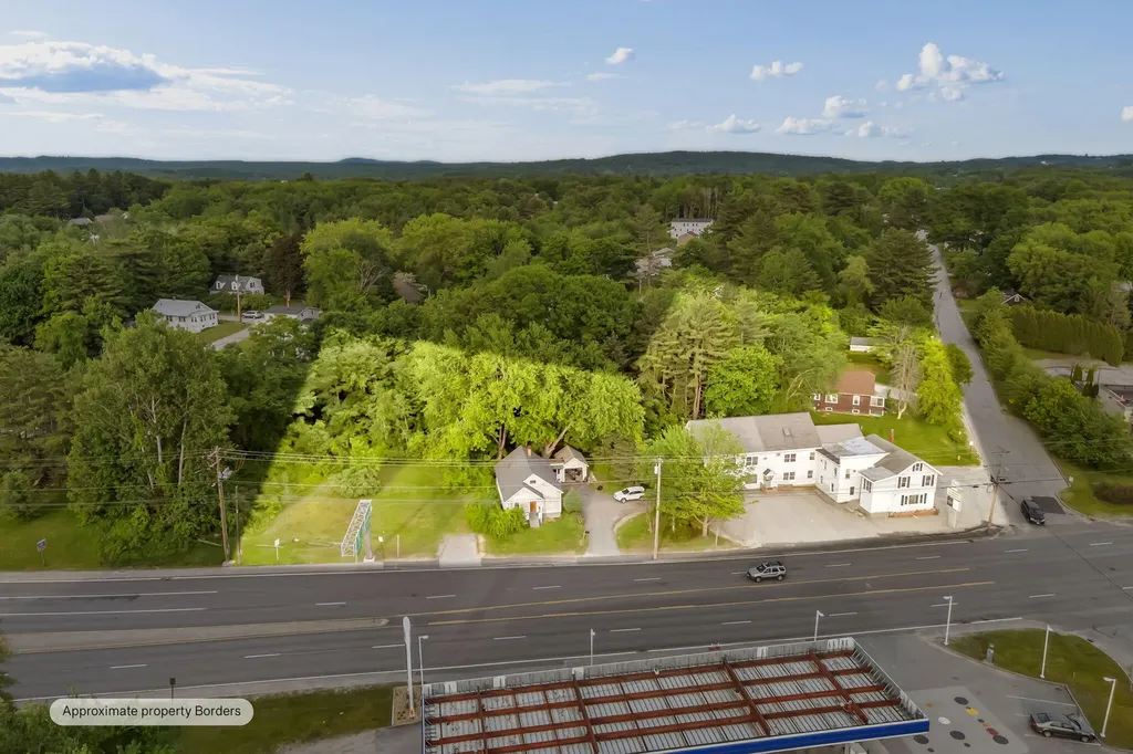 473 Center Auburn ME 04210