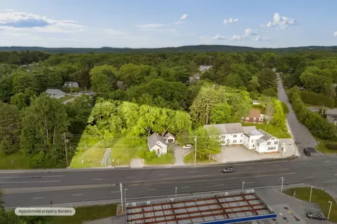 473 Center Auburn ME 04210