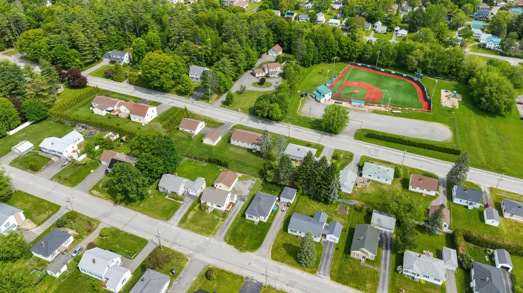 47 Violette Avenue Waterville ME 04901