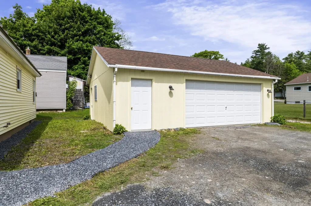 47 Violette Avenue Waterville ME 04901
