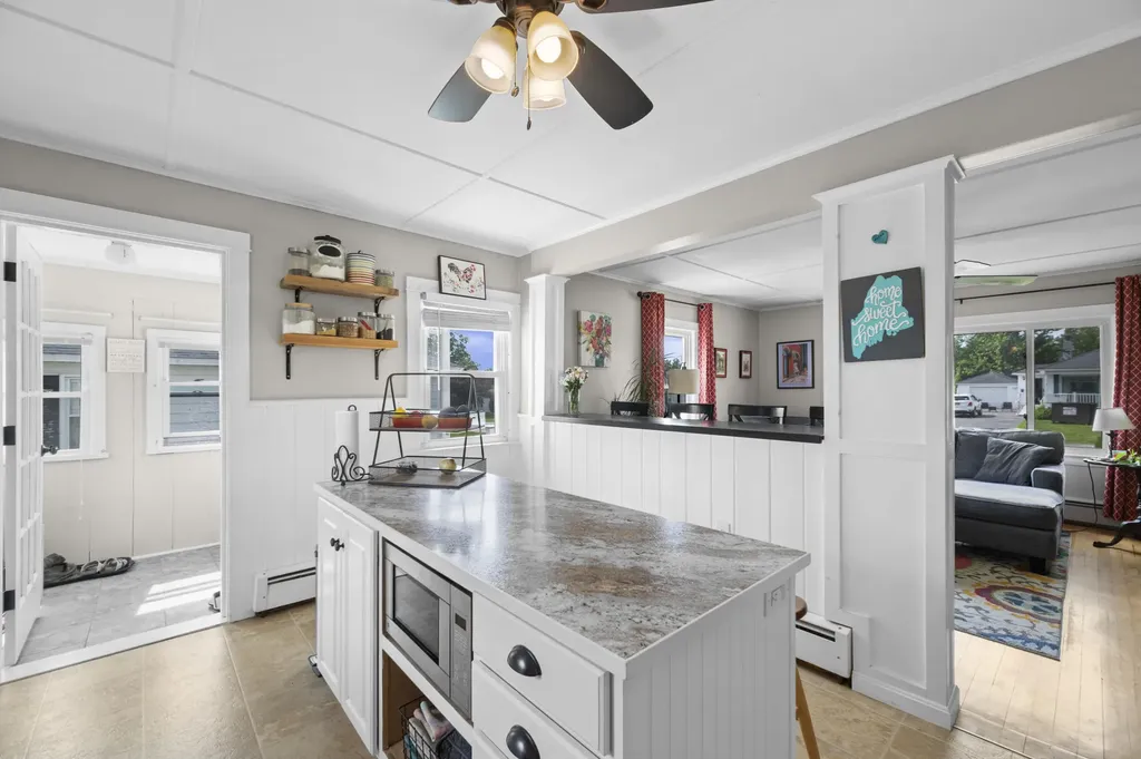 47 Violette Avenue Waterville ME 04901