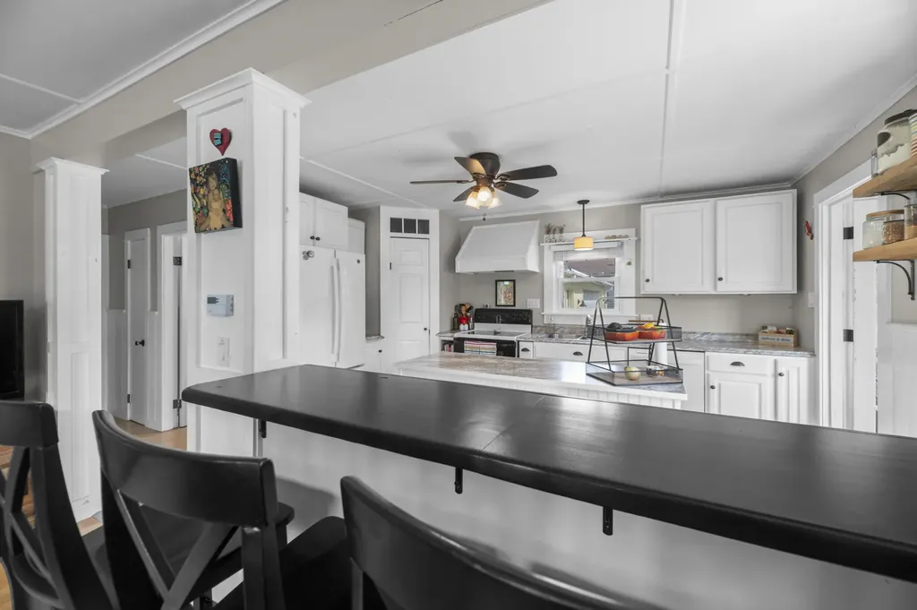 47 Violette Avenue Waterville ME 04901