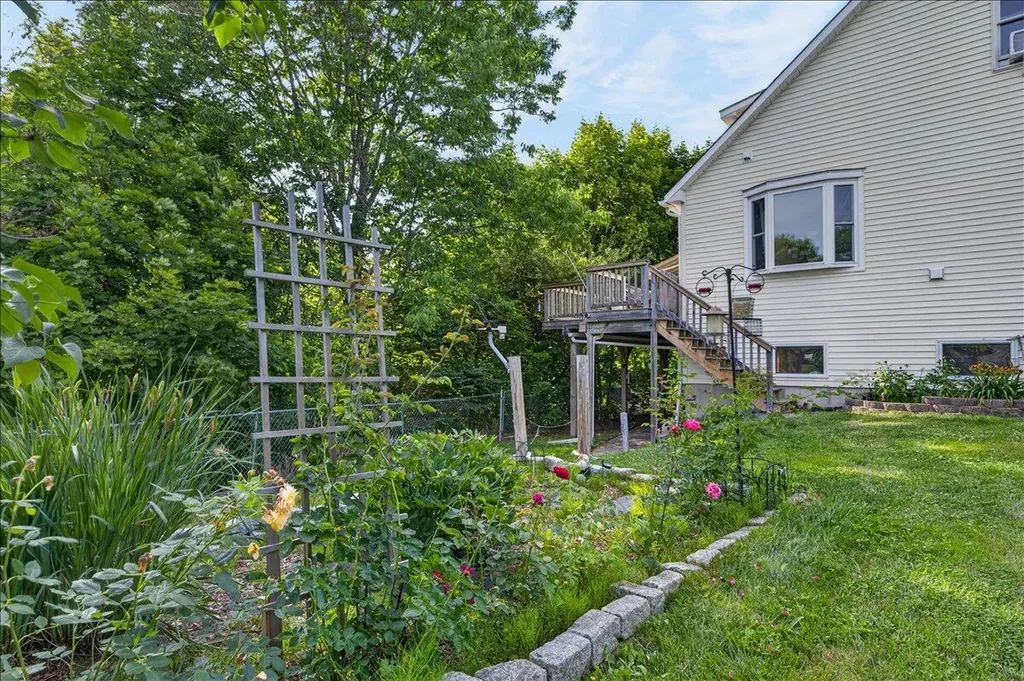 13 Norris Street Searsport ME 04974