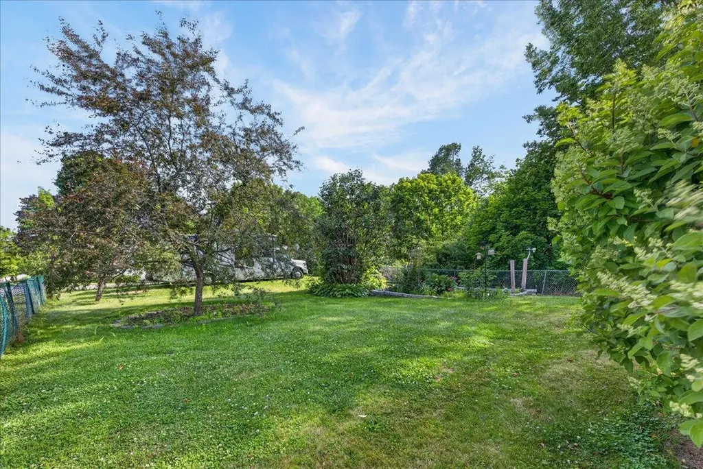 13 Norris Street Searsport ME 04974