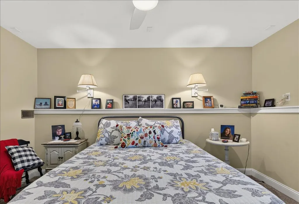 13 Norris Street Searsport ME 04974