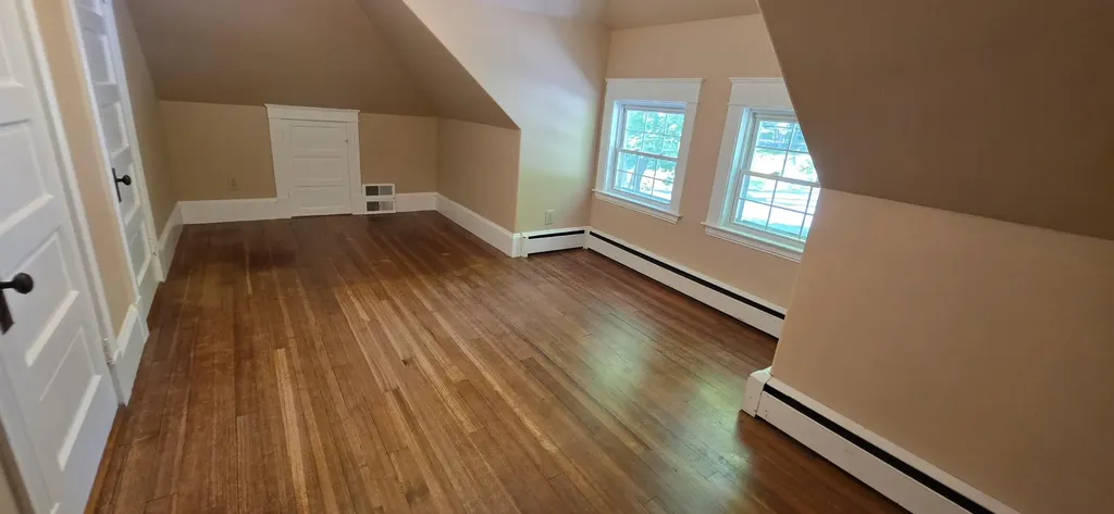 29 Dexter Avenue Auburn ME 04210