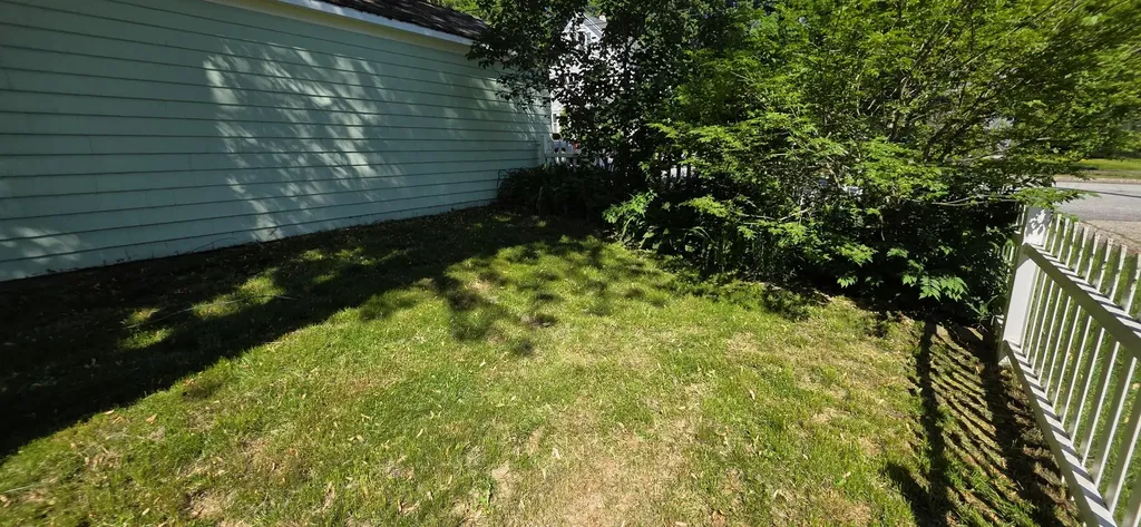 29 Dexter Avenue Auburn ME 04210