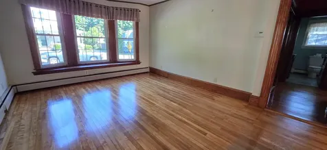 29 Dexter Avenue Auburn ME 04210