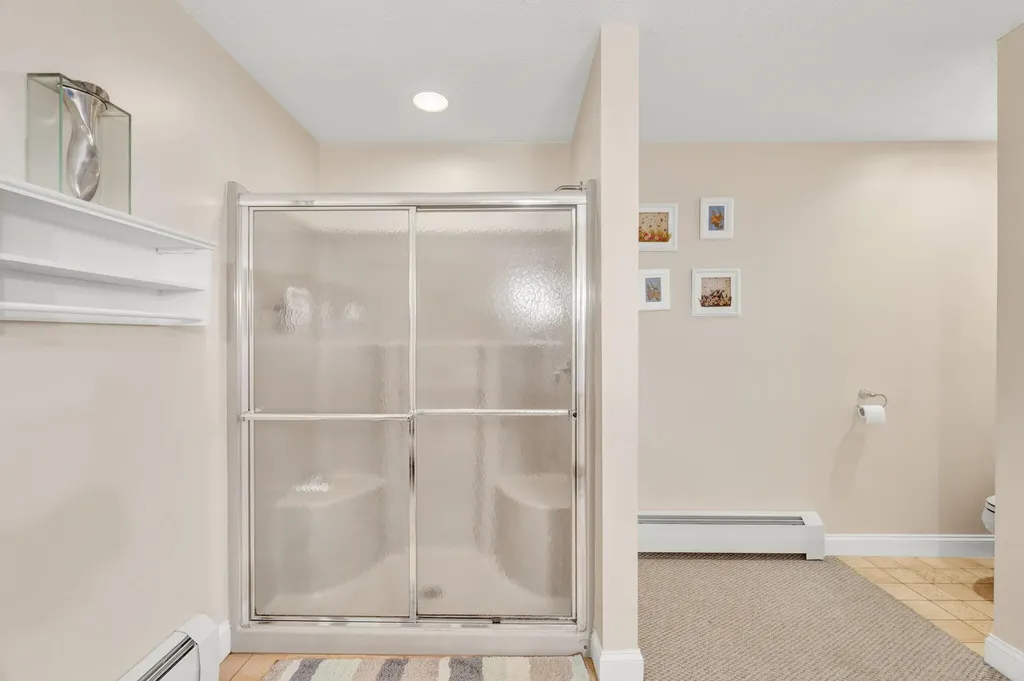 81 Aaron's Way Hampden ME 04444
