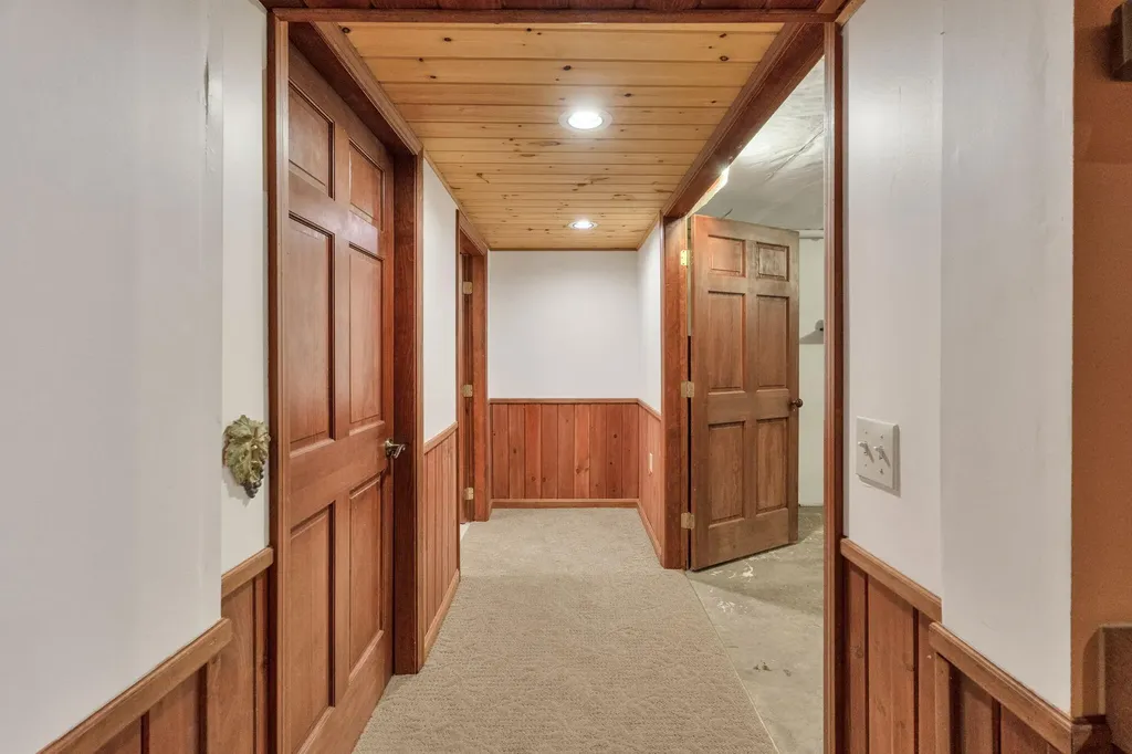 81 Aaron's Way Hampden ME 04444