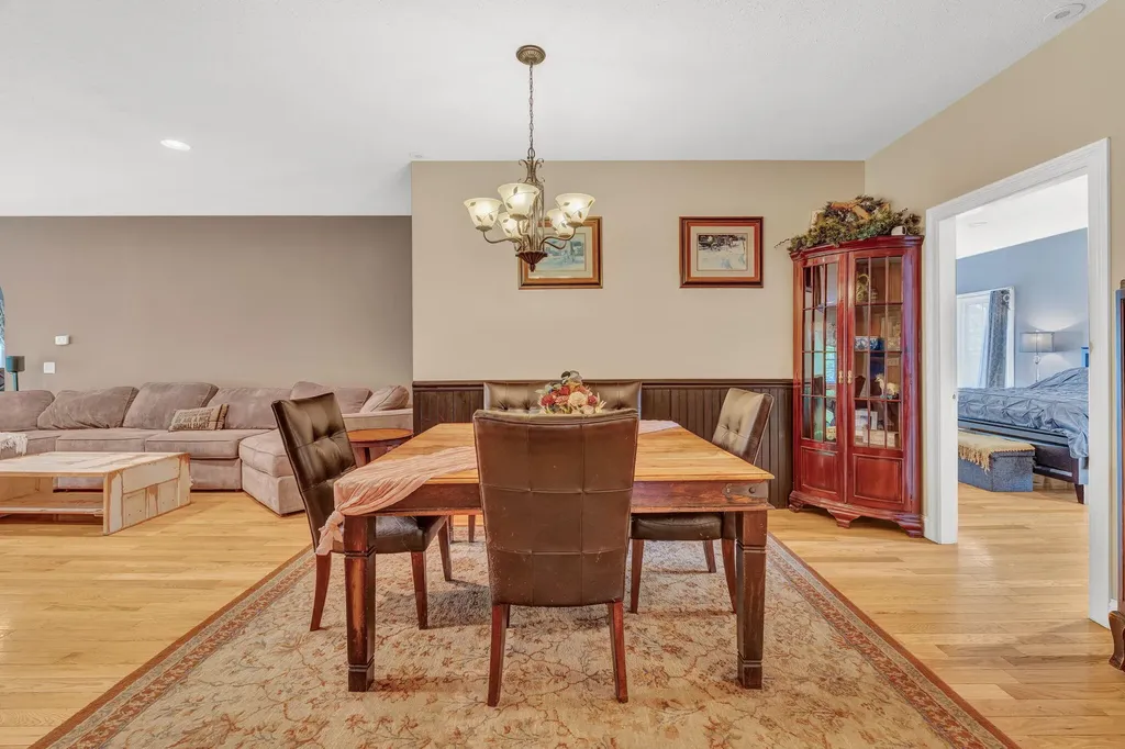 81 Aaron's Way Hampden ME 04444