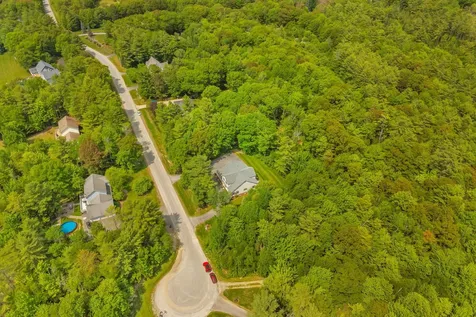 81 Aaron's Way Hampden ME 04444