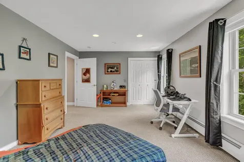 81 Aaron's Way Hampden ME 04444